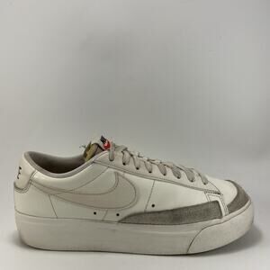 Nike Blazer Low Platform Sneakers Womens Size 10.5 White Tan DJ0292-105 Lace Up